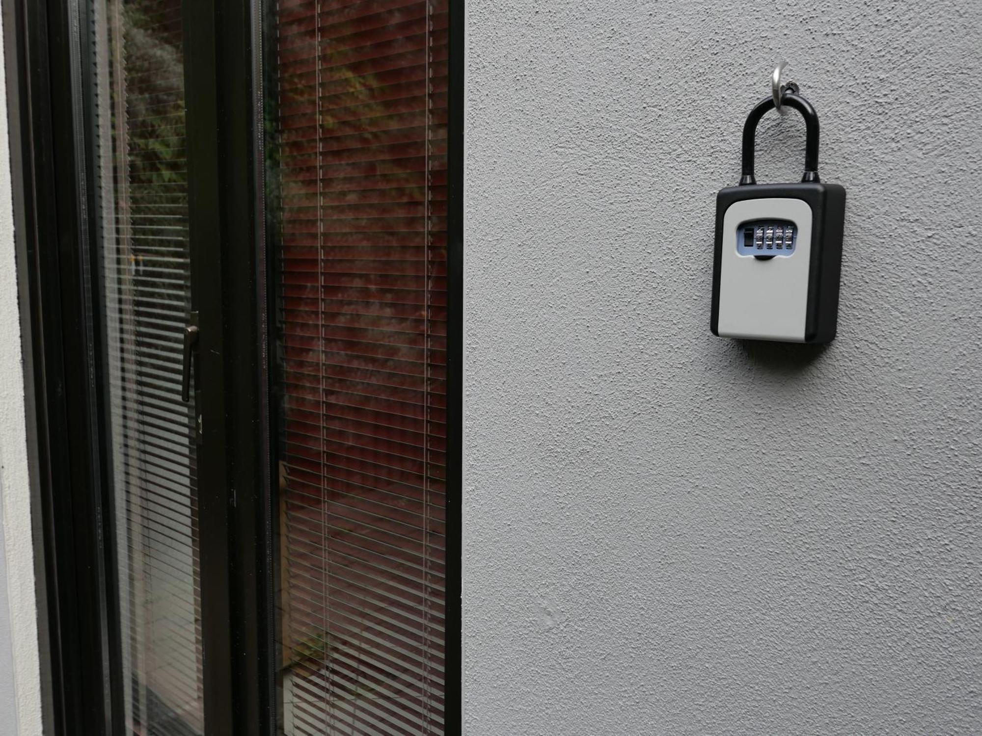 Schoenes Apartment Mit Terrasse Im Steingarten บาด วิลเบล ภายนอก รูปภาพ